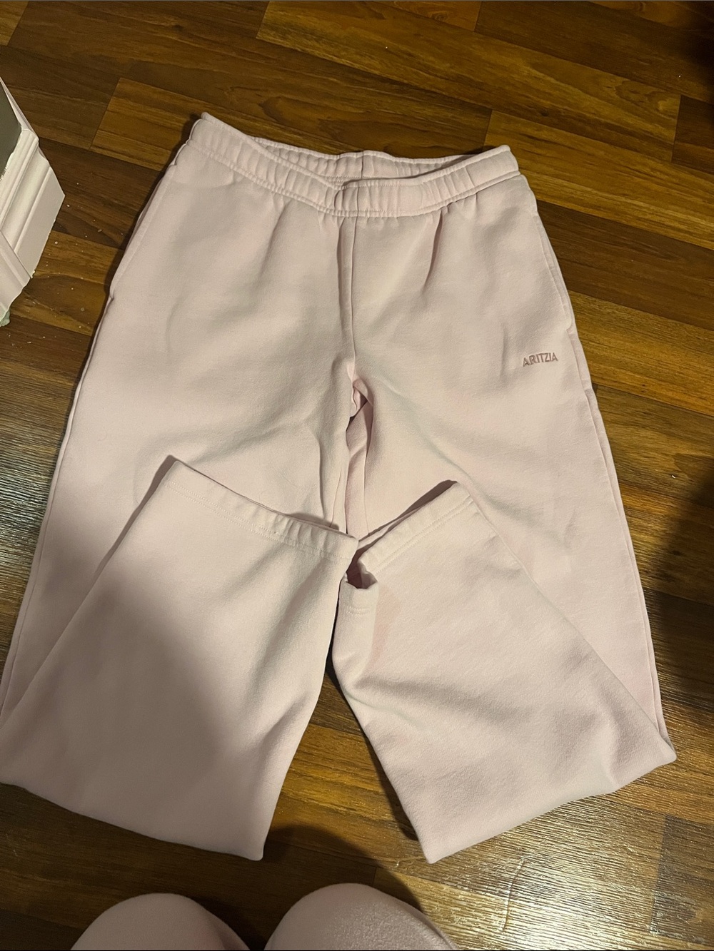 Aritzia Pink sweat fleece mega fit